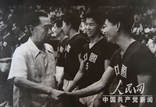 从广播电视到网络直播--新中国体育报道方式变迁